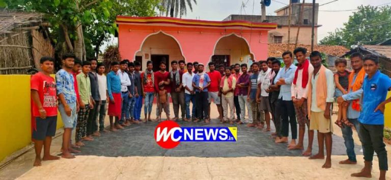 दरभंगा NSUI व जनताओं का सड़क के मुद्दे पर प्रदर्शन व भूखहड़ताल कल