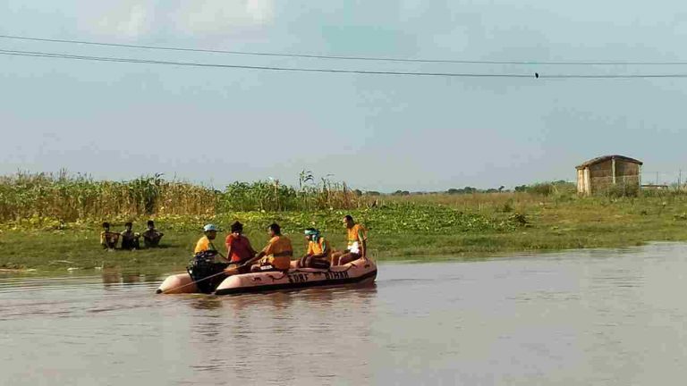 रूस्तमपुर ढाब मे नहाने के दौरान 30 वर्षीय युवक को डूबने से मौत। पत्नी है गर्भवती! खोजबीन जारी