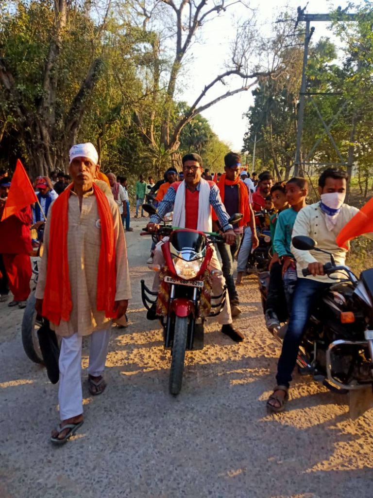 सरैया प्रखंड अंतर्गत बघनगरी में संत रविदास जयंती पर भव्य उत्सव रैली निकला गया।