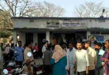 सड़क दुर्घटना मे ट्रिपल लोड बुलेट सवार तीन युवक जख्मी