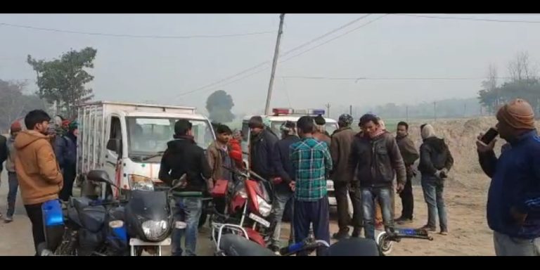 बहन को परीक्षा दिलाने जा रहे युवक की सड़क दुर्घटना में मौत, परिजनों में मचा कोहराम।