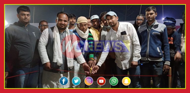 गायघाट प्रखंड  के नाजिरपूर स्लुइस गेट के खेल ग्राउंड में रात्रि क्रिकेट टूर्नामेंट का हुआ आयोजन
