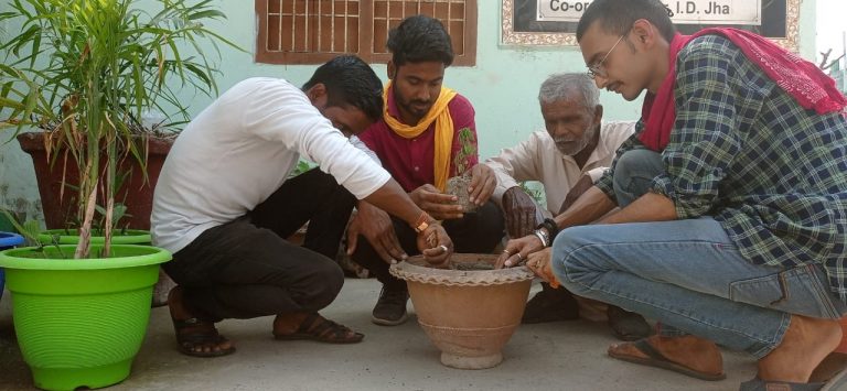 बिहार छात्र संघ ने आज बिहार दिवस के अवसर पर एलएनटी कॉलेज में पौधारोपण किया