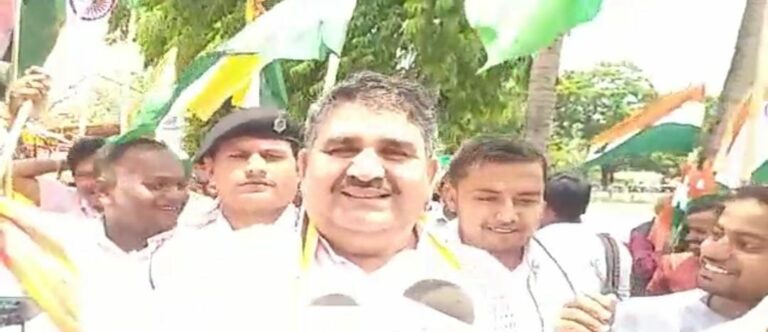 बिहार के मुजफ्फरपुर में आजादी के 75वें साल पर मनाए जा रहे आजादी के अमृत महोत्सव