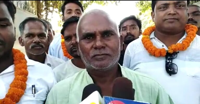 वीआईपी पार्टी का प्रखंड स्तरीय कमेटी का किया गया गठन, प्रखंड अध्यक्ष बने सतीश निषाद वहीं युवा प्रखंड अध्यक्ष गरीबन साहनी