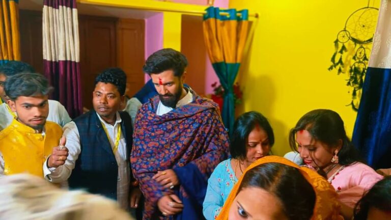 वैशाली के भोजपट्टी थाना अंतर्गत सराय में किसान प्रकोष्ठ के जिलाध्यक्ष श्री संजय पासवान जी के आवास पर वैवाहिक कार्यक्रम में सम्मिलित हुए।